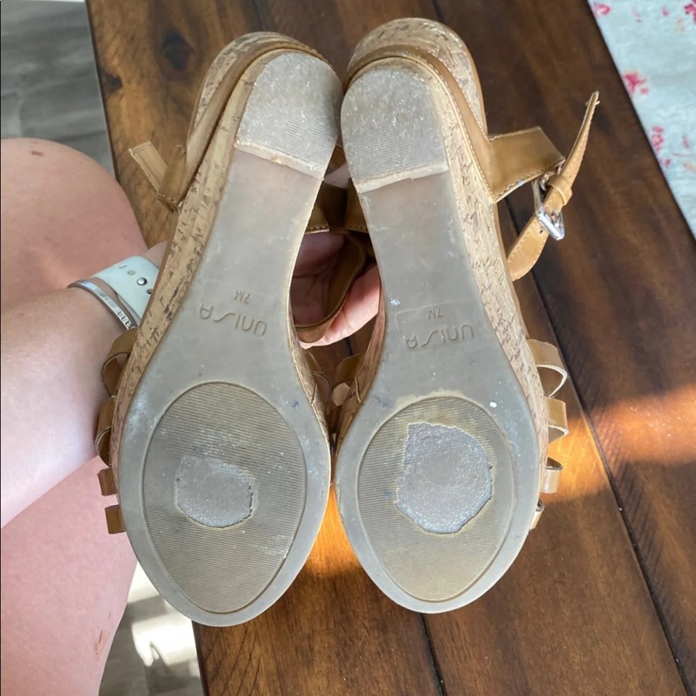 Sandals - Picture 4 of 4